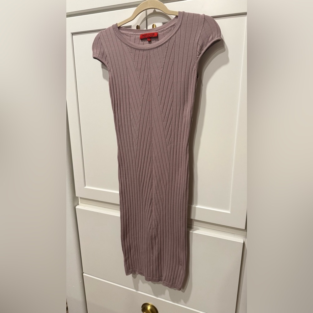 WOW Couture size small Lavender Bodycon midi Dress